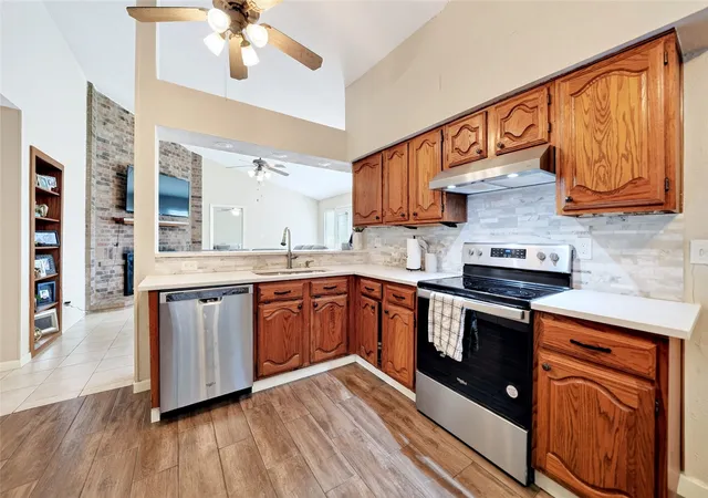 Photo 3 of Single family home for sale at 5814 Winell Dr, Garland, TX 75043 | MLS# 21352855 | Listing updated on 2026-08-06