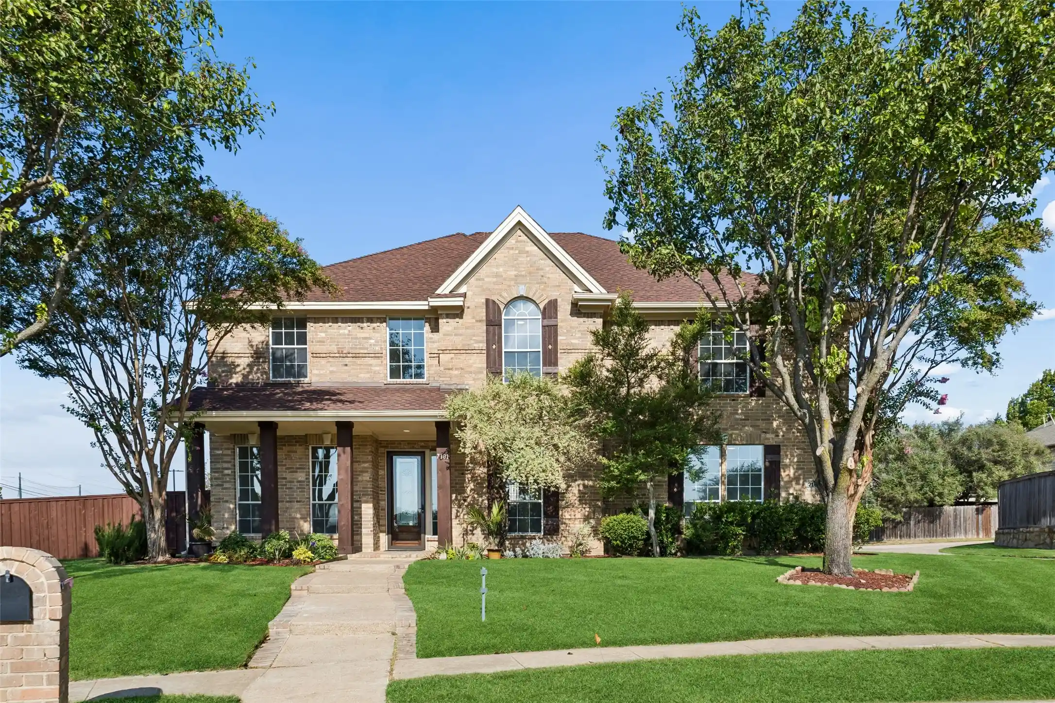 Photo 1 of Single family home for sale at 7101 Dutch Elm Ct, Garland, TX 75044 | MLS# 21351832 | Listing updated on 2026-10-25