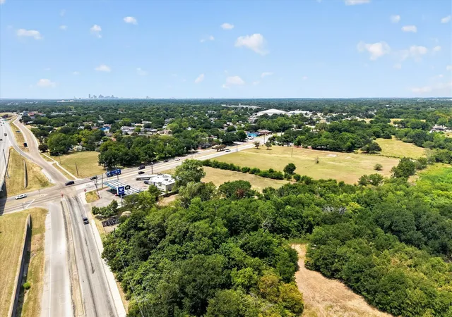 Photo 3 of Land for sale at 720 S Masters Dr, Dallas, TX 75217 | MLS# 21347130 | Listing updated on 2026-10-06