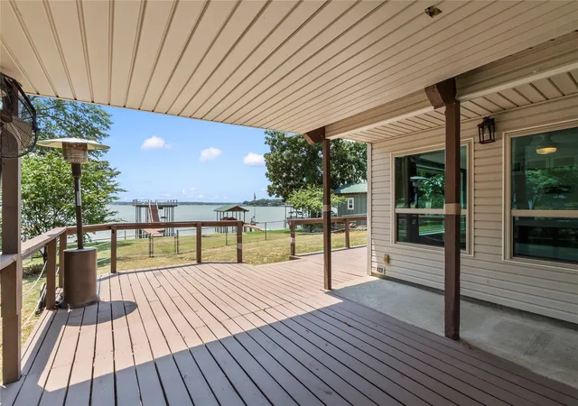 Photo 3 of Single family home for sale at 179 Autumn Wood Trl, Gun Barrel City, TX 75156 | MLS# 21346675 | Listing updated on 2026-08-13