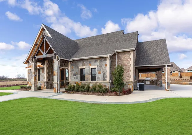 Photo 3 of Single family home for sale at 1720 Truro Ln, Haslet, TX 76052 | MLS# 21352966 | Listing updated on 2026-08-07