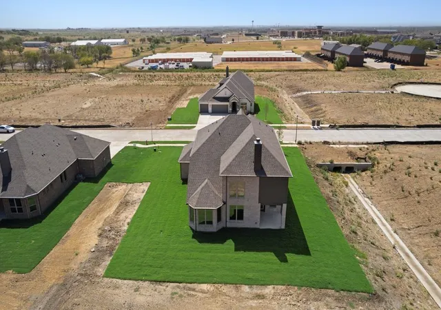 Photo 2 of Single family home for sale at 7011 Lilly Ln, Sanger, TX 76266 | MLS# 21353076 | Listing updated on 2026-09-29