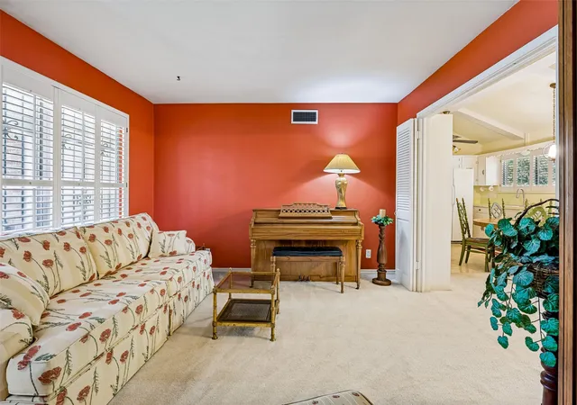 Photo 4 of Single family home for sale at 827 Oak Forest Dr, Dallas, TX 75232 | MLS# 21350613 | Listing updated on 2026-08-07