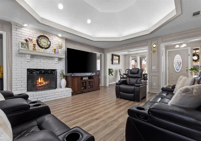 Photo 3 of Single family home for sale at 1507 Sugar Creek Dr, Carrollton, TX 75007 | MLS# 21352889 | Listing updated on 2026-08-07