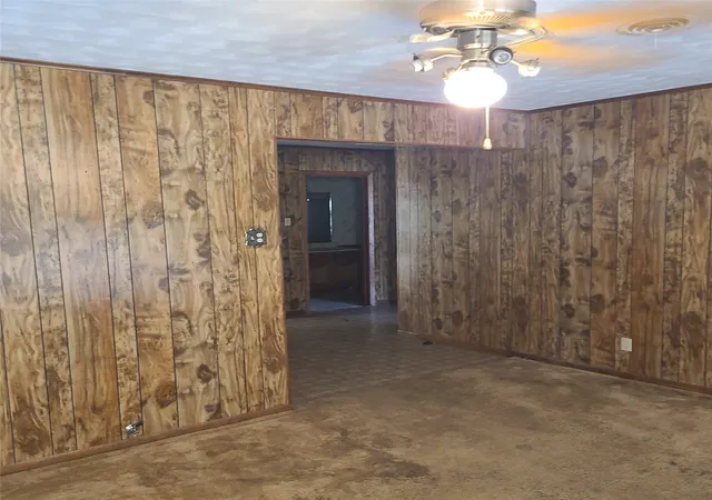 Photo 3 of Single family home for sale at 50010 Del Ra Dr, Greenville, TX 75402 | MLS# 21353095 | Listing updated on 2026-09-03