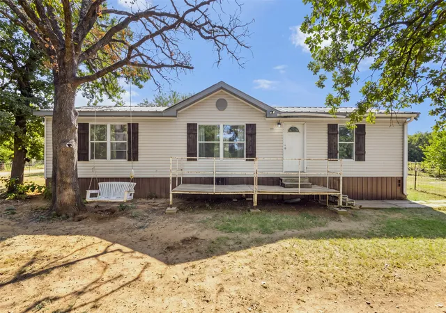 Photo 1 of Manufactured home for sale at 7821 Fm 3136, Alvarado, TX 76009 | MLS# 21332661 | Listing updated on 2026-09-22