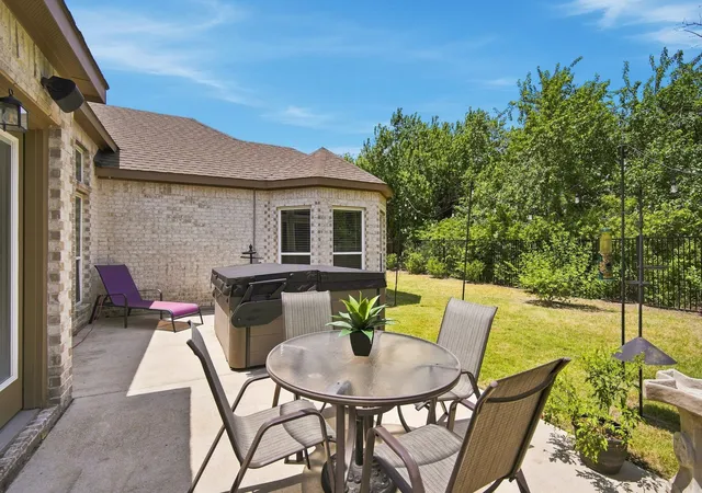 Photo 2 of Single family home for sale at 659 Cherry Bark Trl, Waxahachie, TX 75165 | MLS# 21352002 | Listing updated on 2026-10-08