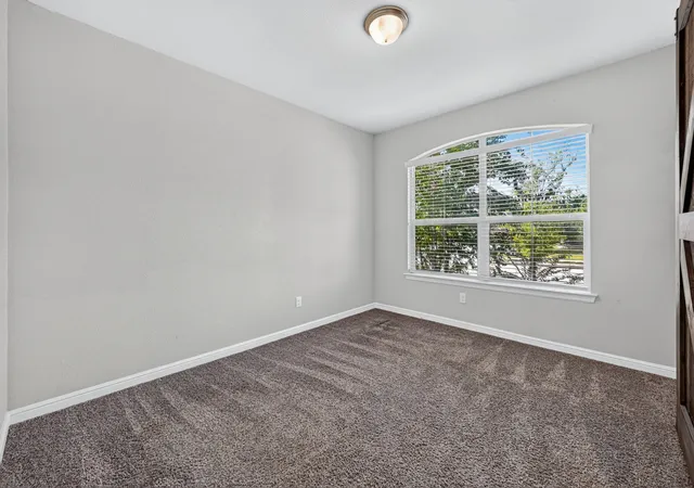 Photo 3 of Single family home for sale at 576 Pendennis Dr, Fort Worth, TX 76131 | MLS# 21350768 | Listing updated on 2026-09-03