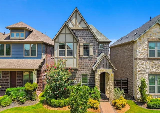 Photo 1 of Sale Pending at 4502 Spanish Indigo Ln, Arlington, TX 76005 | MLS# 21353187 | Listing updated on 2026-10-08
