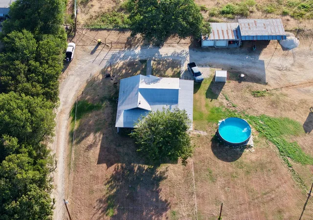 Photo 3 of Single family home for sale at 8345 County Road 205, Grandview, TX 76050 | MLS# 21349021 | Listing updated on 2026-08-27