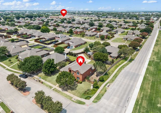 Photo 3 of Sale Pending at 1215 Majestic Wy, Wylie, TX 75098 | MLS# 21341129 | Listing updated on 2026-08-30