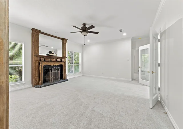 Photo 3 of Sale Pending at 4 Amen Corner Ct, Mansfield, TX 76063 | MLS# 21353249 | Listing updated on 2026-10-05