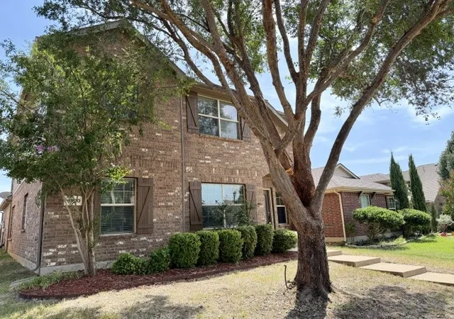Photo 3 of Single family home for sale at 8920 Eastwood Ave, Cross Roads, TX 76227 | MLS# 21346260 | Listing updated on 2026-08-30