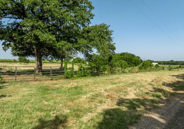 Photo 3 of Land for sale at Tbd Hcr 1414, Blum, TX 76627 | MLS# 21351970 | Listing updated on 2026-08-07