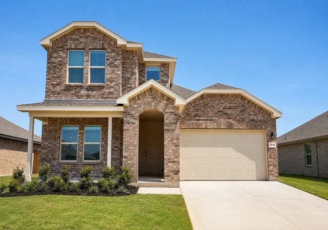 Photo 1 of Single family home for sale at 1112 Belhaven St, Granbury, TX 76048 | MLS# 21351497 | Listing updated on 2026-09-18