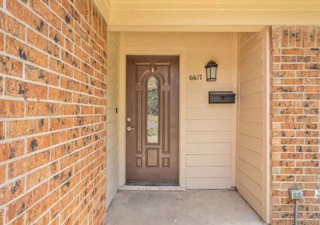 Photo 3 of Single family home for sale at 6617 Andora Ave, Fort Worth, TX 76133 | MLS# 21349666 | Listing updated on 2026-09-30