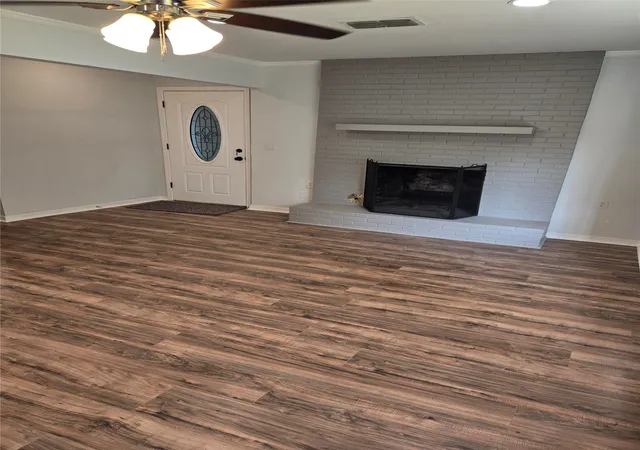 Photo 3 of Townhouse for sale at 107 Malibu Dr, Shreveport, LA 71115 | MLS# 21352198 | Listing updated on 2026-08-07