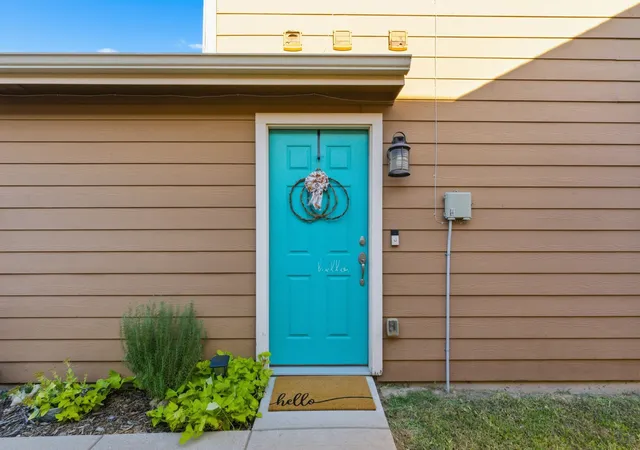 Photo 2 of Sale Pending at 10719 Deauville Dr, Fort Worth, TX 76108 | MLS# 21342609 | Listing updated on 2026-08-19