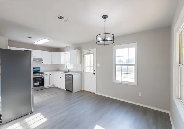 Photo 2 of Single family home for sale at 821 Cherry Ln, Clyde, TX 79510 | MLS# 21352812 | Listing updated on 2026-09-04