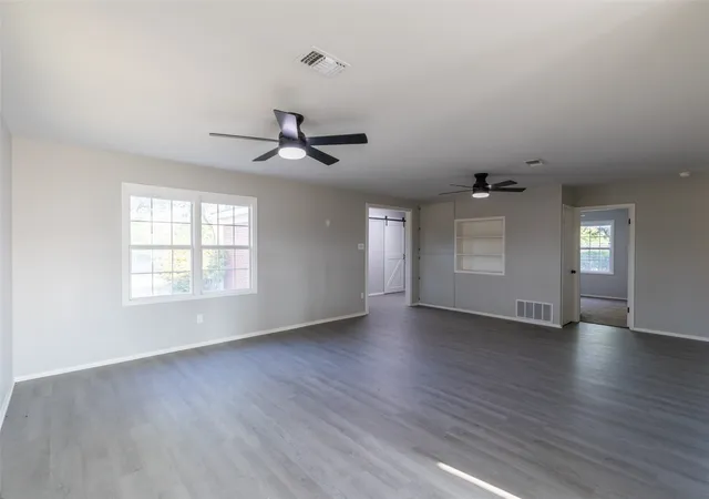 Photo 3 of Single family home for sale at 821 Cherry Ln, Clyde, TX 79510 | MLS# 21352812 | Listing updated on 2026-09-04