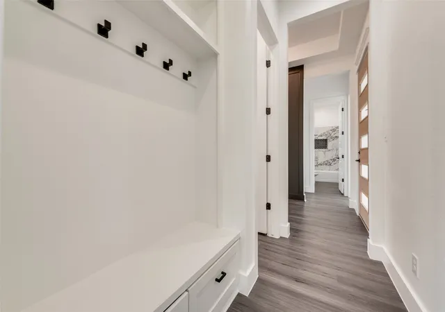 Photo 3 of Single family home for sale at 3811 Aransas St, Dallas, TX 75212 | MLS# 21353347 | Listing updated on 2026-09-07