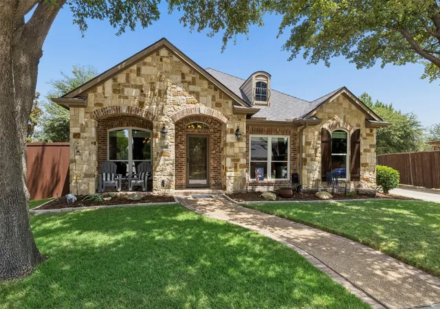 Photo 2 of Single family home for sale at 10198 Wheat Ridge Dr, Frisco, TX 75033 | MLS# 21347238 | Listing updated on 2026-08-08