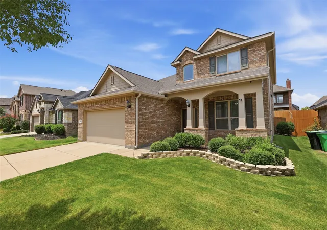 Photo 2 of Single family home for sale at 16421 Amistad Ave, Prosper, TX 75078 | MLS# 21342435 | Listing updated on 2026-09-20