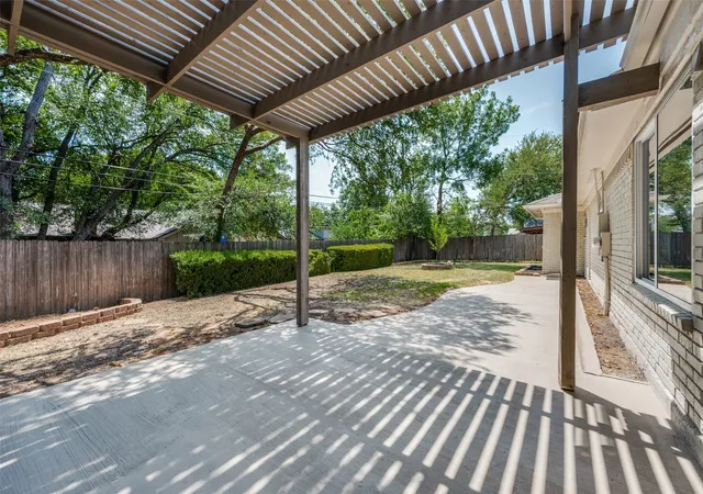 Photo 25 of Sale Pending at 2904 Steve Dr, Hurst, TX 76054 | MLS# 21345574 | Listing updated on 2026-08-24