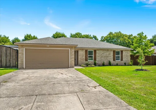 Photo 1 of Single family home for sale at 7220 Windhaven Rd, North Richland Hills, TX 76182 | MLS# 21346170 | Listing updated on 2026-08-29