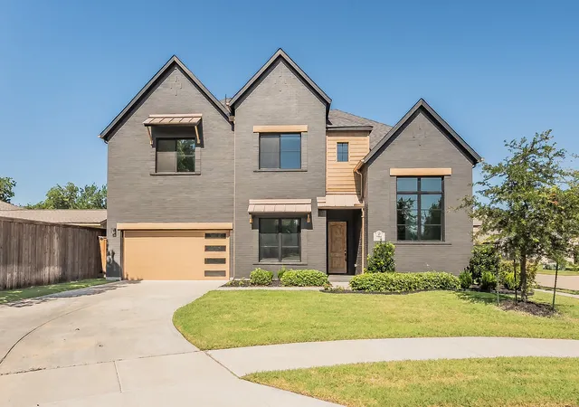 Photo 1 of Single family home for sale at 5901 Westworth Falls Wy, Fort Worth, TX 76114 | MLS# 21352956 | Listing updated on 2026-08-31