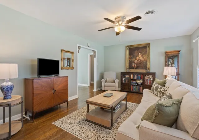 Photo 3 of Single family home for sale at 3135 N 27th Street, Waco, TX 76708 | MLS# 21336516 | Listing updated on 2026-10-05