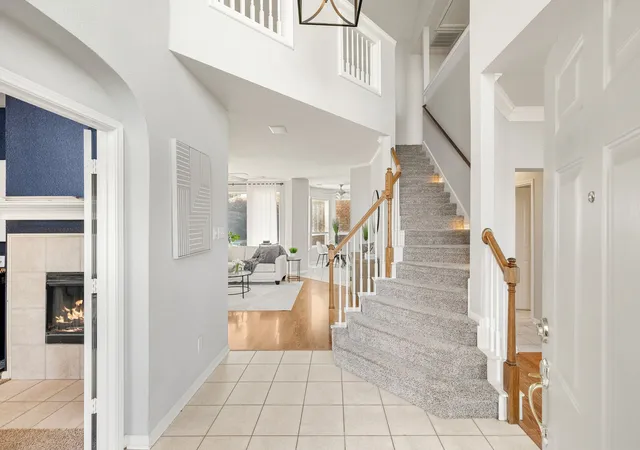 Photo 4 of Single family home for sale at 7621 Brookview Dr, Frisco, TX 75034 | MLS# 21353457 | Listing updated on 2026-08-08
