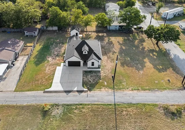 Photo 4 of Single family home for sale at 1119 20Th St, Bridgeport, TX 76426 | MLS# 21352438 | Listing updated on 2026-10-04