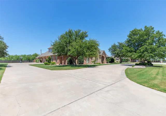 Photo 2 of Mansion for sale at 4334 La Hacienda Dr, Abilene, TX 79602 | MLS# 21353482 | Listing updated on 2026-09-03