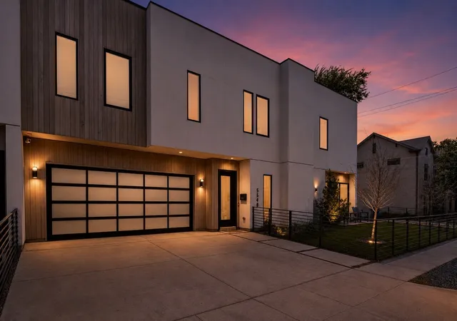 Photo 1 of Single family home for sale at 5548 Sears St, Dallas, TX 75206 | MLS# 21352038 | Listing updated on 2026-08-08