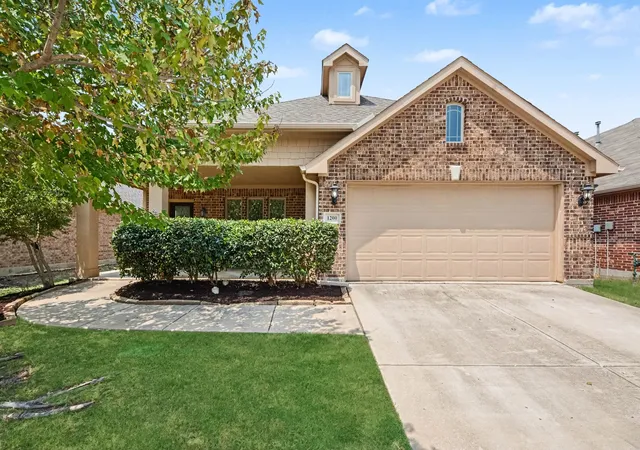Photo 2 of Single family home for sale at 1200 Wheatear Dr, Little Elm, TX 75068 | MLS# 21351044 | Listing updated on 2026-09-22