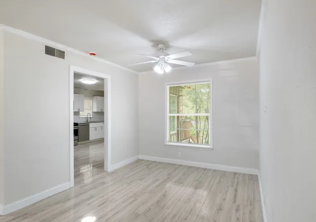 Photo 3 of Single family home for sale at 2320 N Edgewood Ter, Fort Worth, TX 76103 | MLS# 21352334 | Listing updated on 2026-08-07