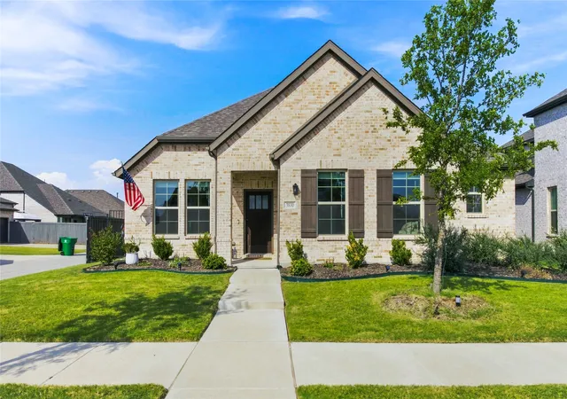 Photo 1 of Single family home for sale at 3530 Burdock Ln, Venus, TX 76084 | MLS# 21353235 | Listing updated on 2026-08-21