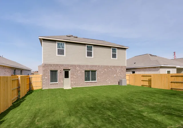 Photo 2 of Sale Pending at 1723 Paul Dr, Seagoville, TX 75159 | MLS# 21353598 | Listing updated on 2026-08-07