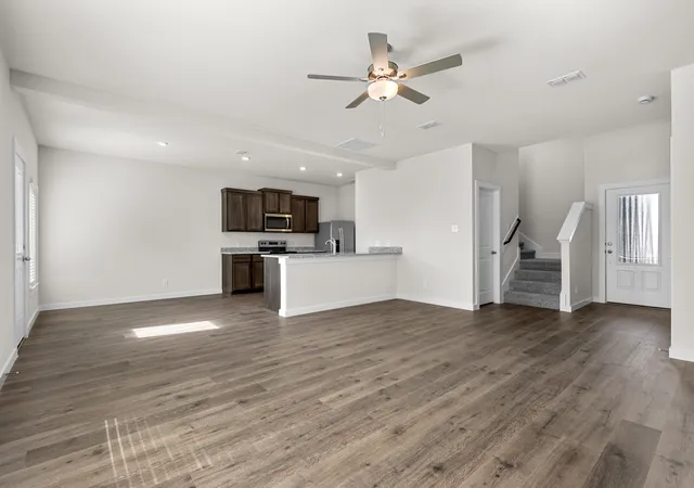 Photo 3 of Sale Pending at 1723 Paul Dr, Seagoville, TX 75159 | MLS# 21353598 | Listing updated on 2026-08-07