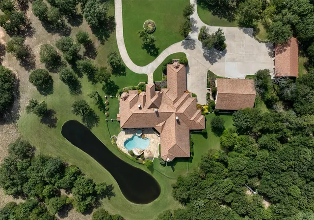 Photo 3 of Single family home for sale at 610 River Ranch Rd, Aledo, TX 76008 | MLS# 21352692 | Listing updated on 2026-08-08