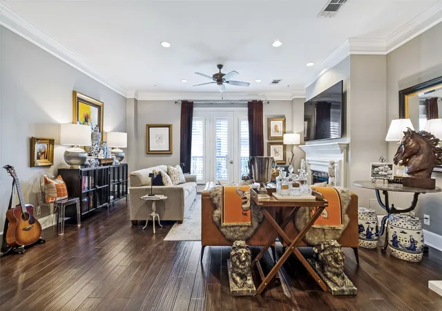 Photo 3 of Condo for sale at 2848 Woodside St #4C, Dallas, TX 75204 | MLS# 21353612 | Listing updated on 2026-08-14