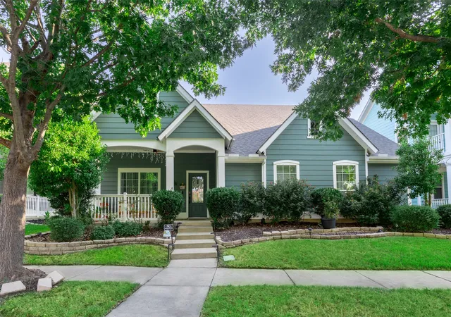 Photo 1 of Single family home for sale at 913 Caudle Ln, Savannah, TX 76227 | MLS# 21352453 | Listing updated on 2026-09-24