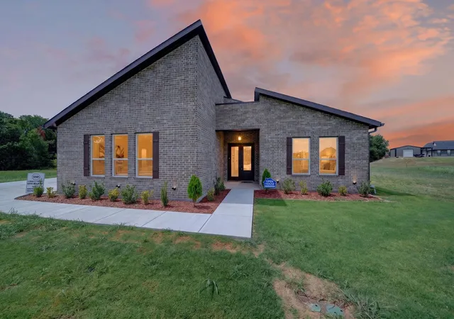 Photo 1 of Single family home for sale at 1250 Southfork, Waxahachie, TX 75167 | MLS# 21353785 | Listing updated on 2026-08-25
