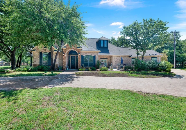 Photo 1 of Single family home for sale at 141 Birdie Dr, Lipan, TX 76462 | MLS# 21343969 | Listing updated on 2026-08-08