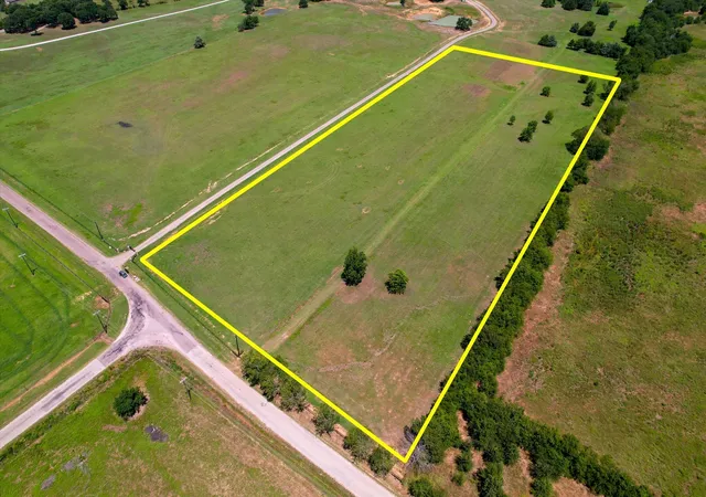 Photo 4 of Land for sale at 60 Ribbonwood Trl, Collinsville, TX 76233 | MLS# 21351993 | Listing updated on 2026-08-08