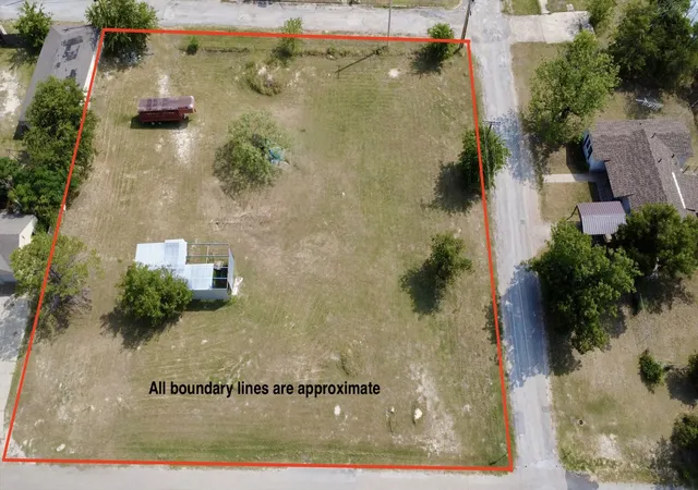 Photo 1 of Land for sale at Tbd E Leslie St, Hamilton, TX 76531 | MLS# 21353656 | Listing updated on 2026-08-08