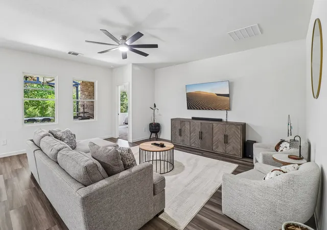 Photo 3 of Single family home for sale at 2573 Cinnamon Springs Rd, Red Oak, TX 75154 | MLS# 21352665 | Listing updated on 2026-10-06