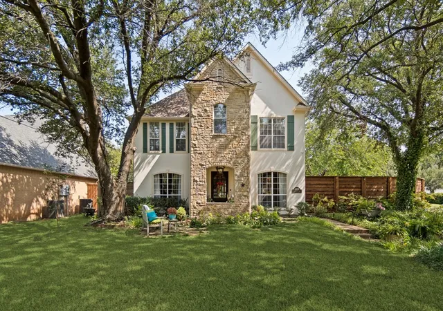 Photo 1 of Single family home for sale at 4335 Northaven Rd, Dallas, TX 75229 | MLS# 21351169 | Listing updated on 2026-08-22