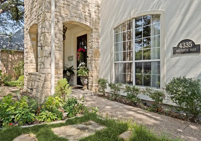 Photo 3 of Single family home for sale at 4335 Northaven Rd, Dallas, TX 75229 | MLS# 21351169 | Listing updated on 2026-08-22